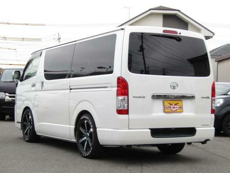 HIACE VAN