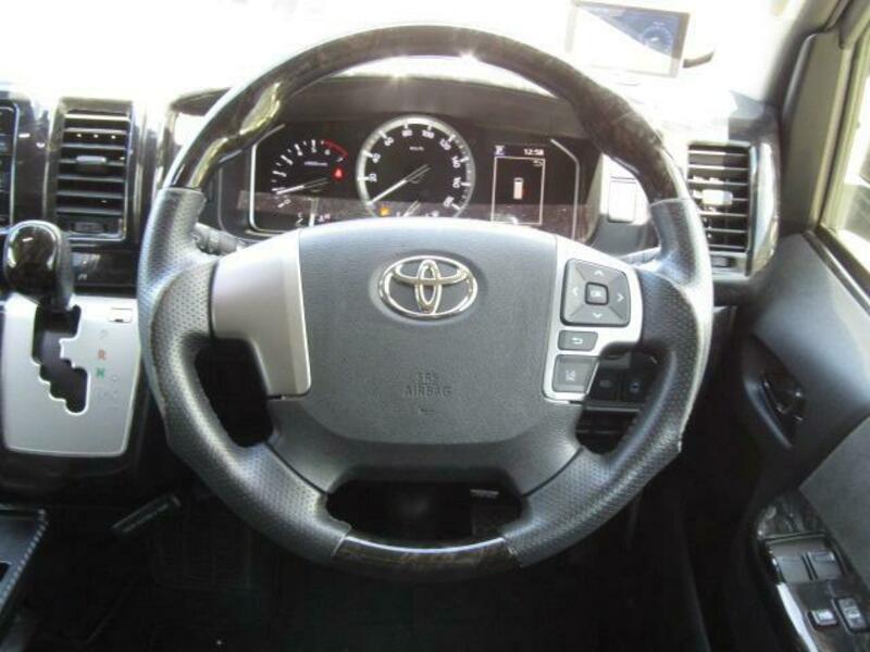 HIACE WAGON