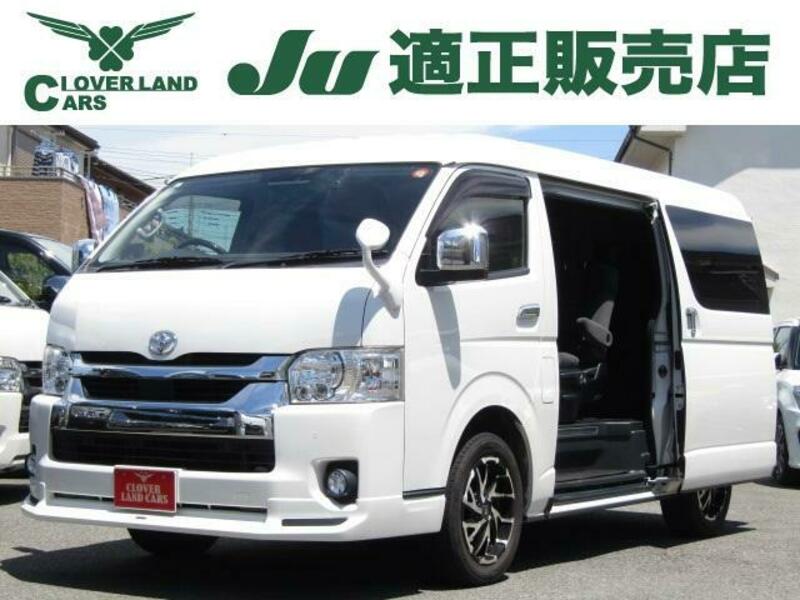 TOYOTA HIACE WAGON