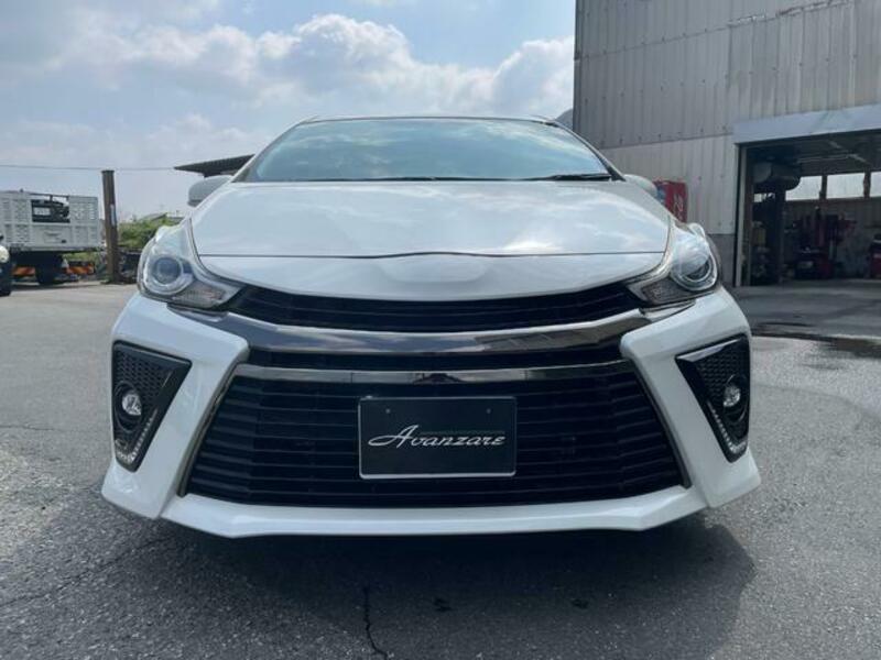 PRIUS ALPHA
