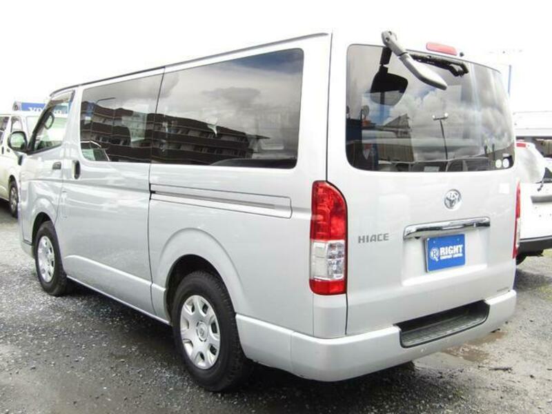 HIACE VAN
