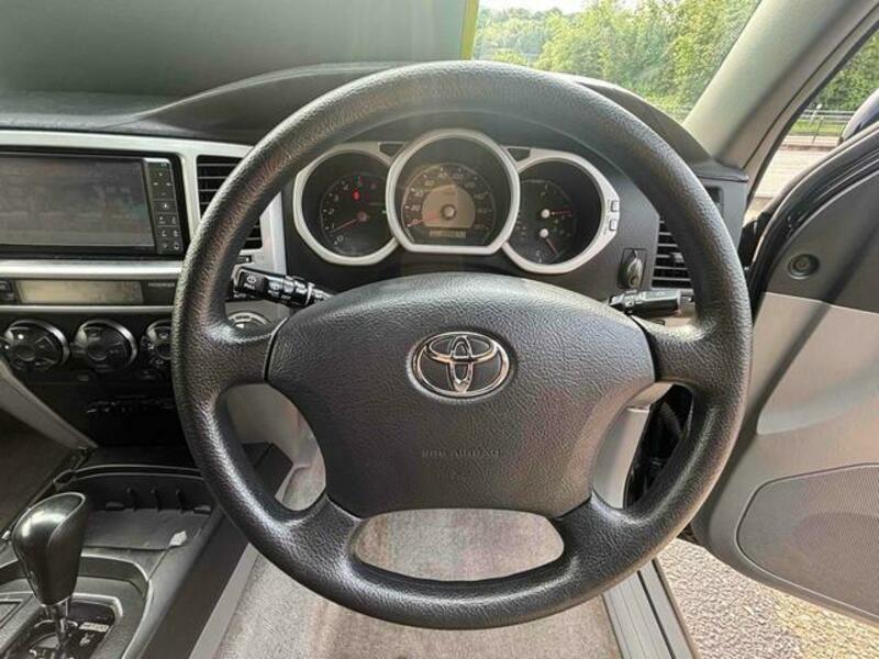 HILUX SURF