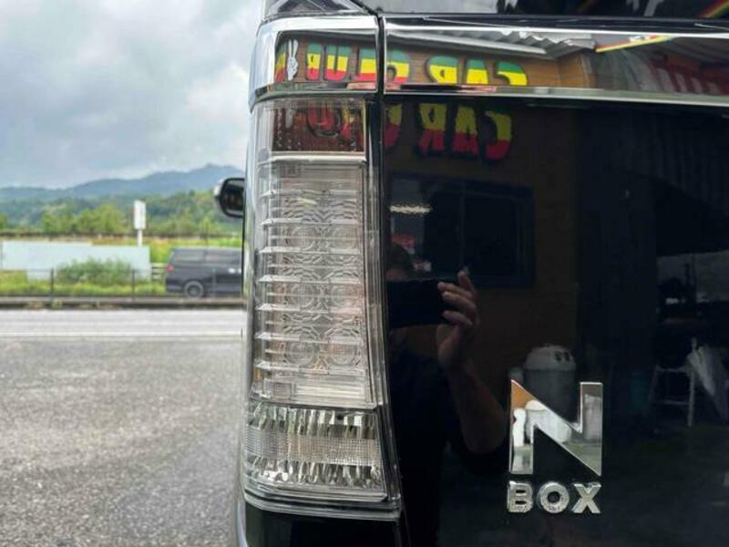 N BOX CUSTOM