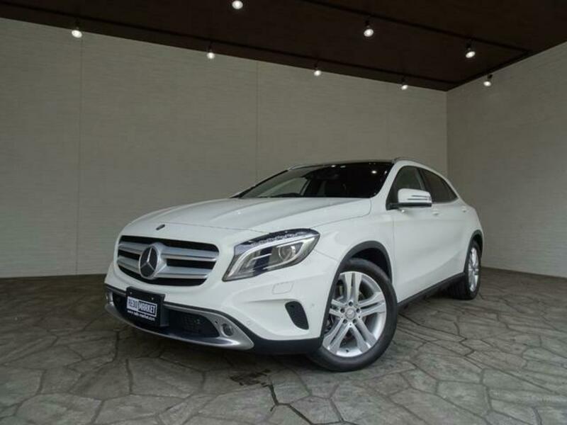 MERCEDES-BENZ GLA CLASS
