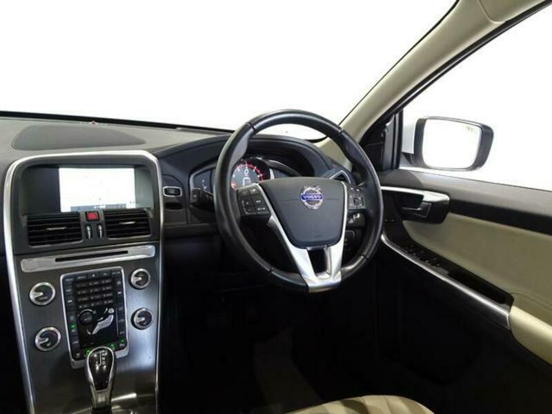 XC60