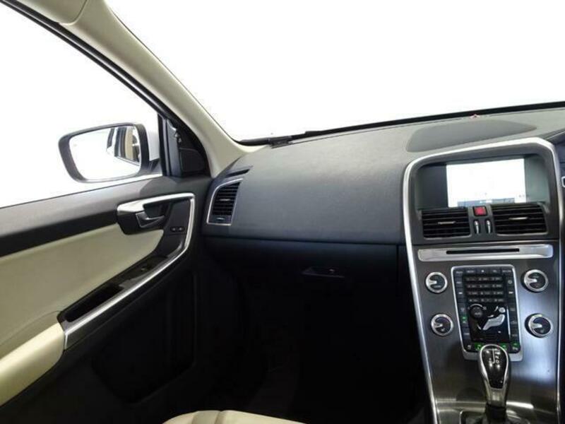 XC60