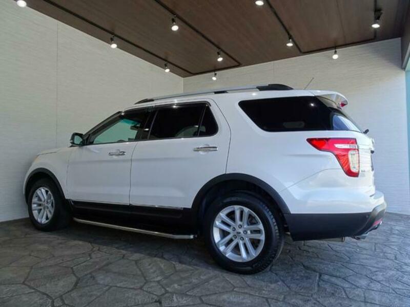 EXPLORER