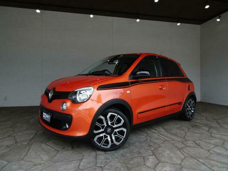 TWINGO