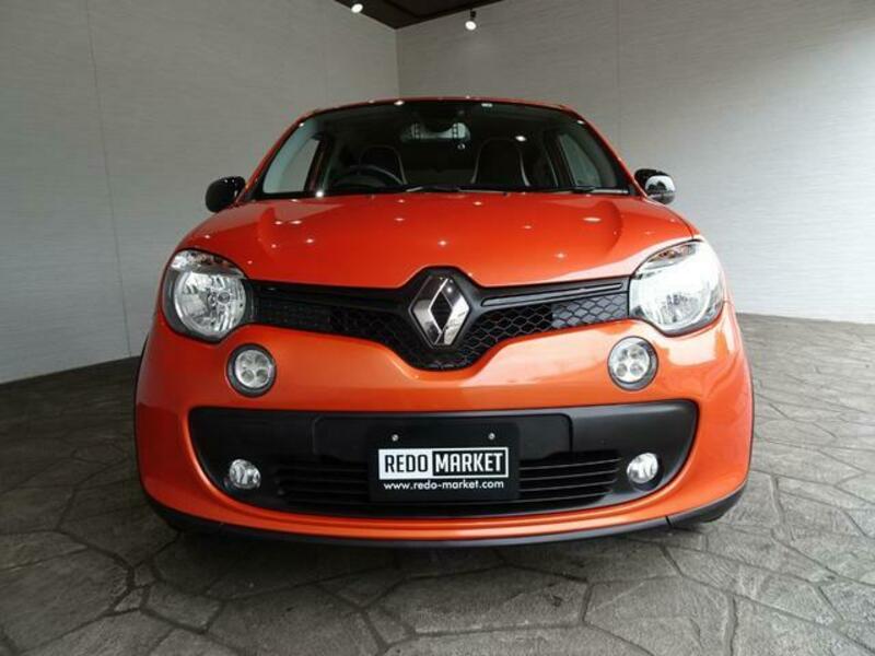 TWINGO