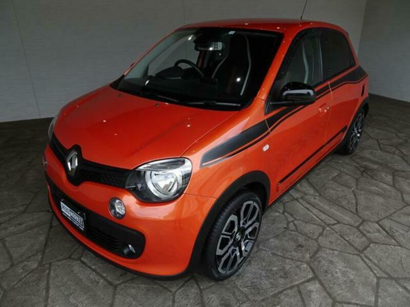 TWINGO