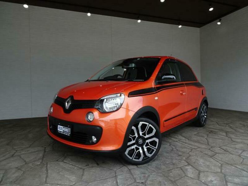 RENAULT TWINGO