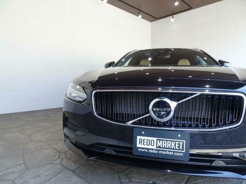 V90