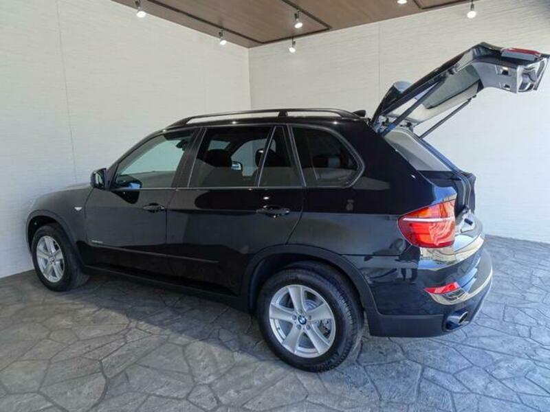 X5