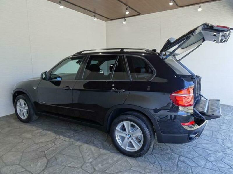 X5