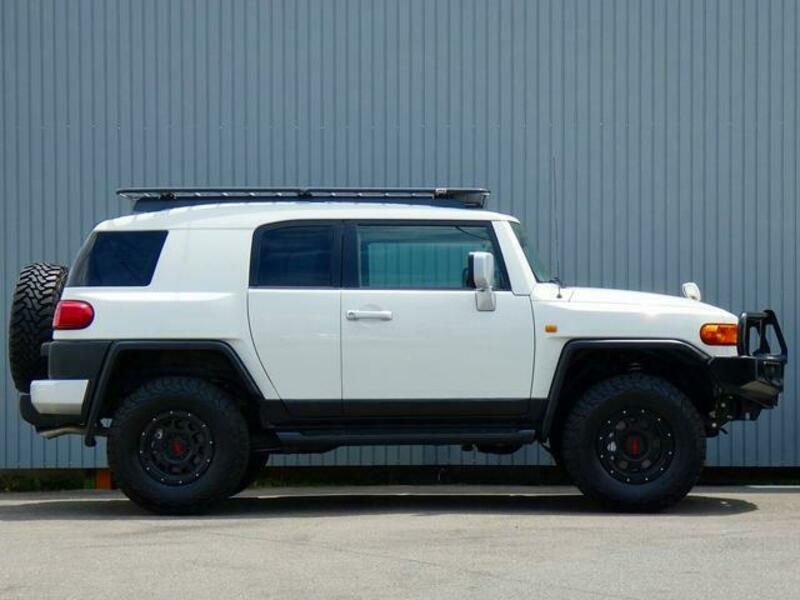 FJ CRUISER