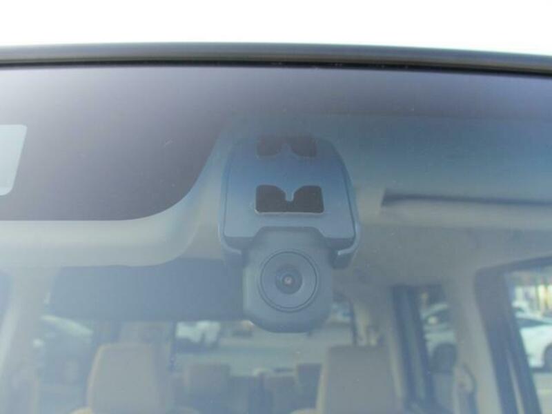 N BOX