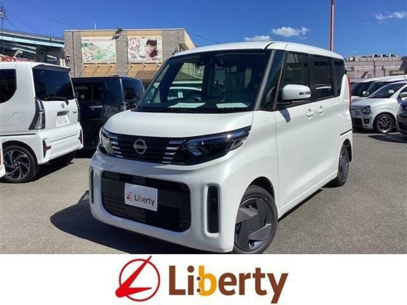 NISSAN ROOX