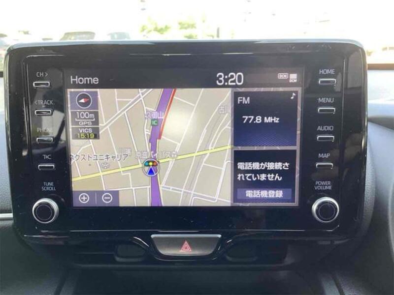 YARIS CROSS
