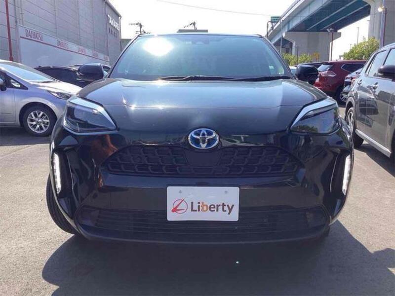 YARIS CROSS