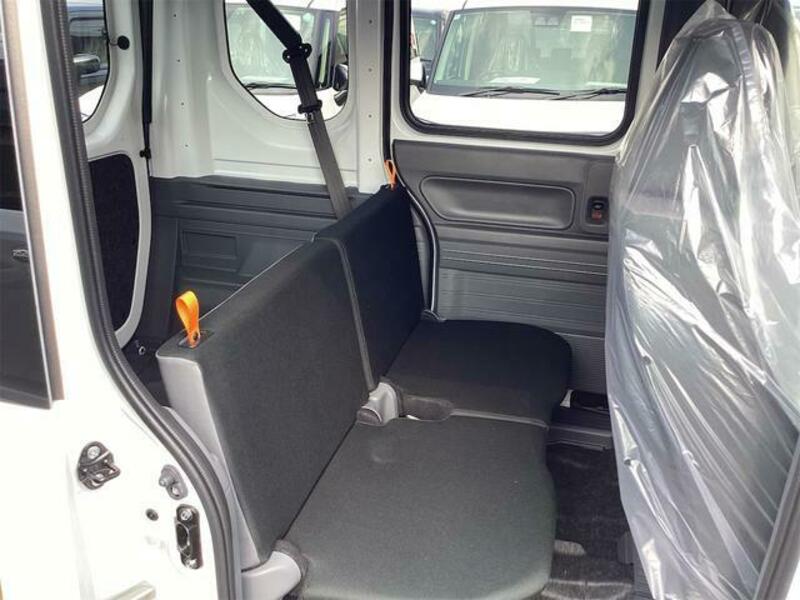 N-VAN