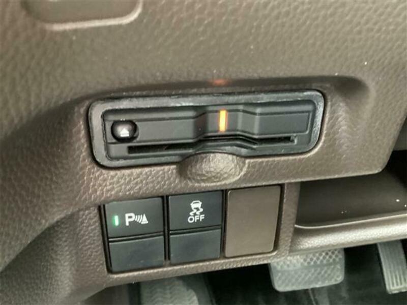 N BOX