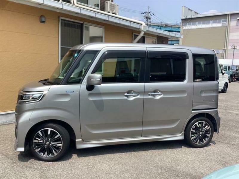 SPACIA CUSTOM