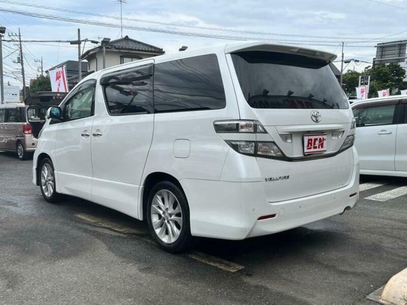 VELLFIRE