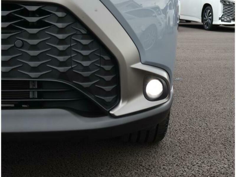 COROLLA CROSS