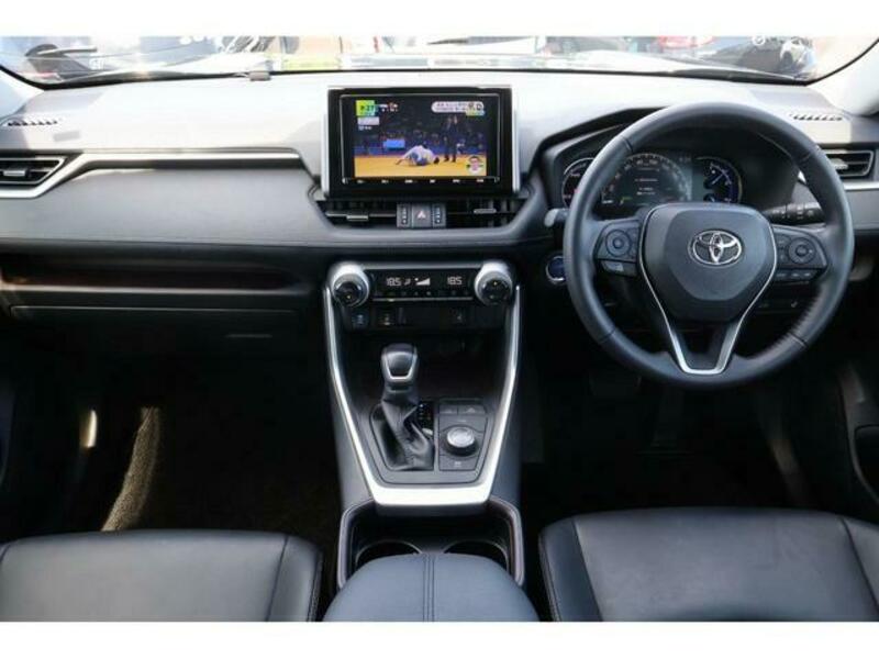 RAV4