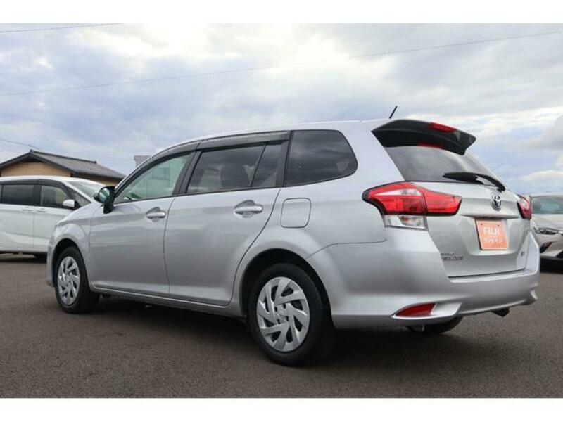 COROLLA FIELDER