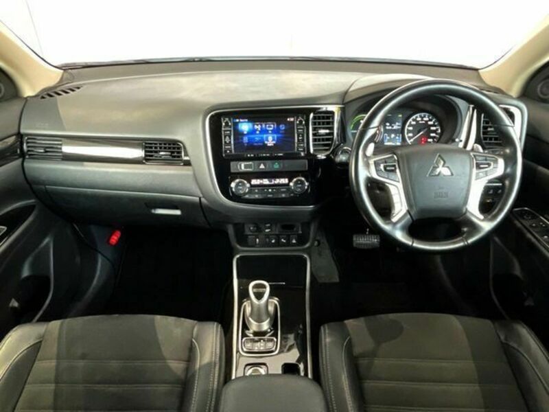 OUTLANDER PHEV