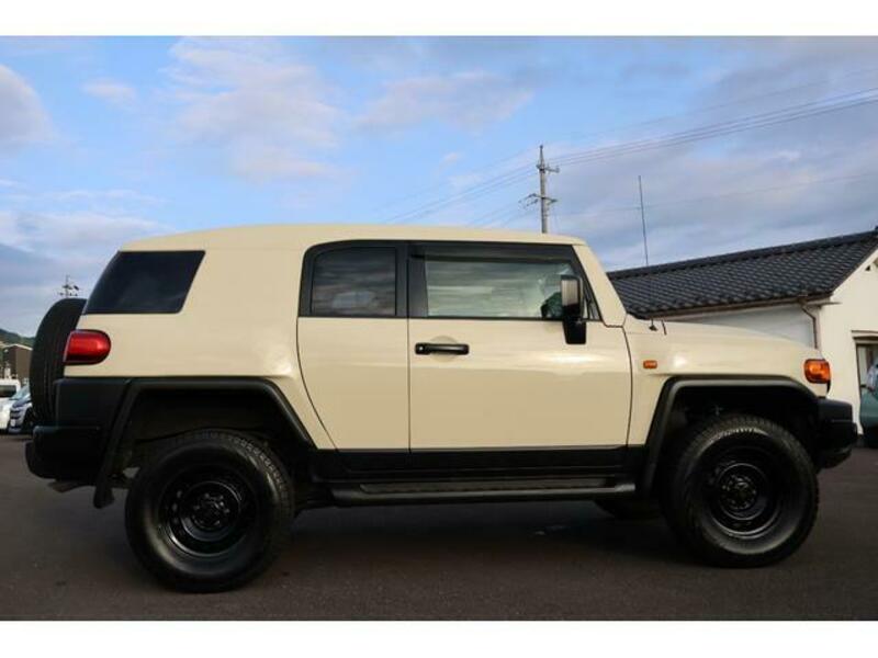 FJ CRUISER