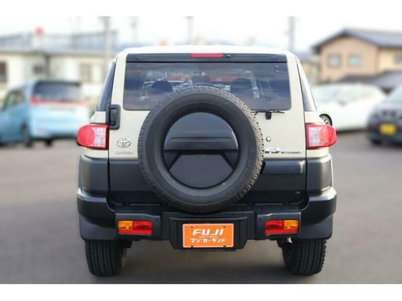 FJ CRUISER