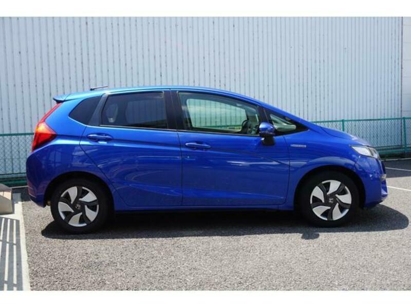 FIT HYBRID