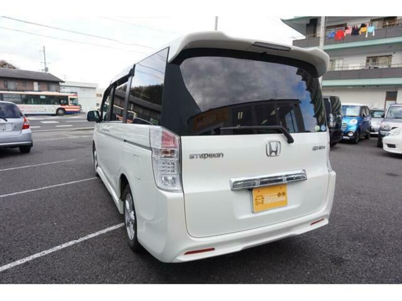 STEPWAGON SPADA