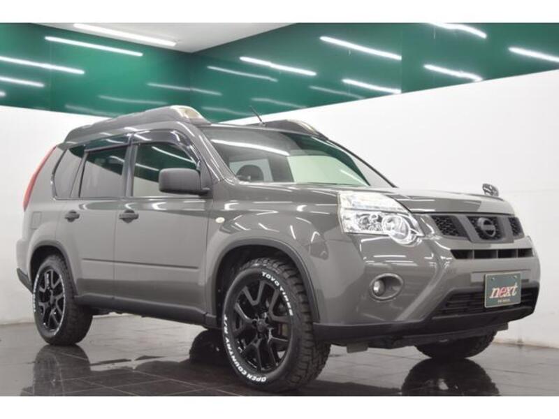 X-TRAIL