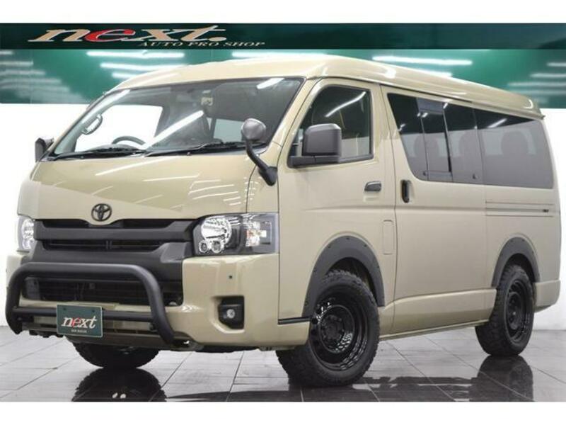 TOYOTA HIACE WAGON
