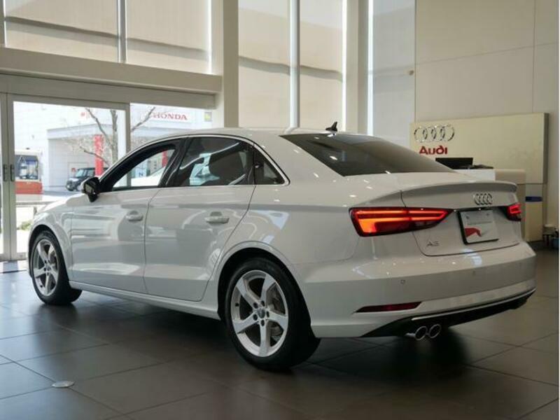 A3 SEDAN