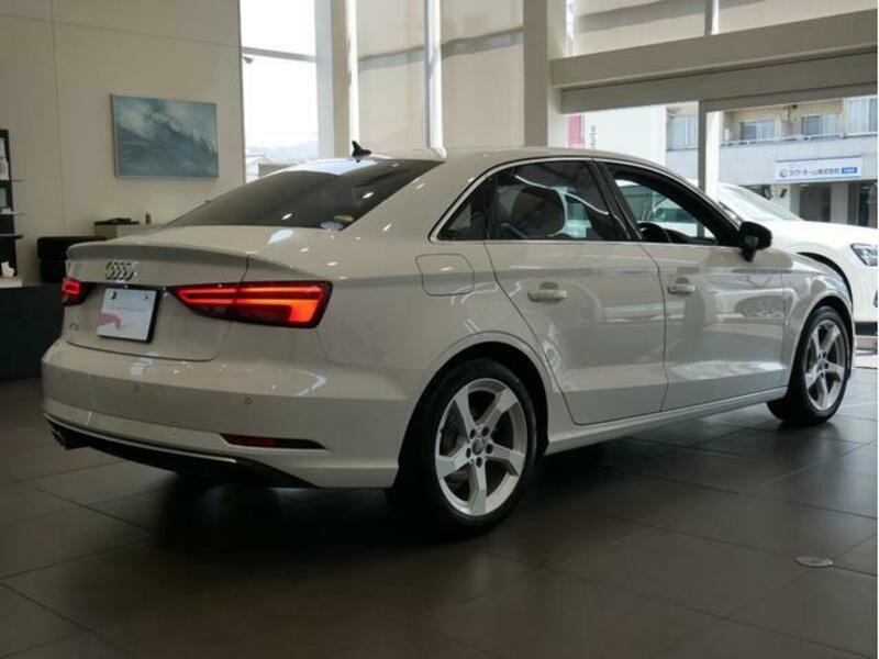 A3 SEDAN