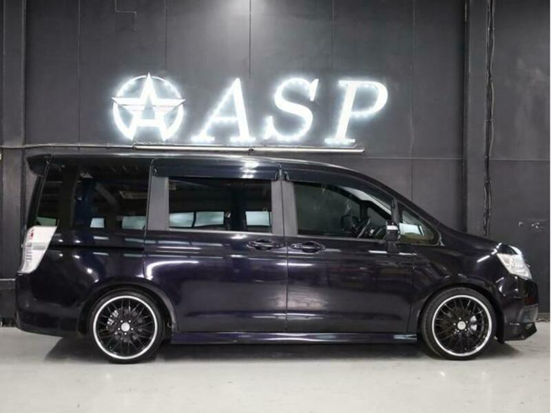 STEPWAGON SPADA