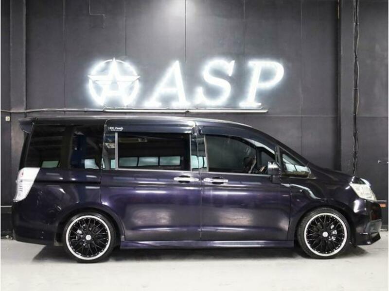 STEPWAGON SPADA