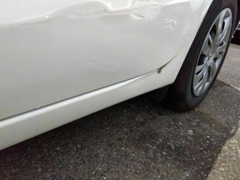 MAZDA2