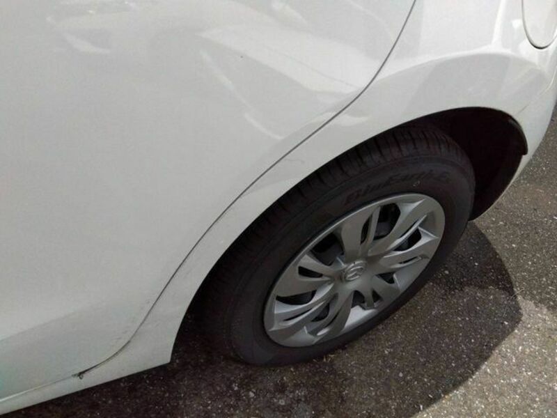 MAZDA2