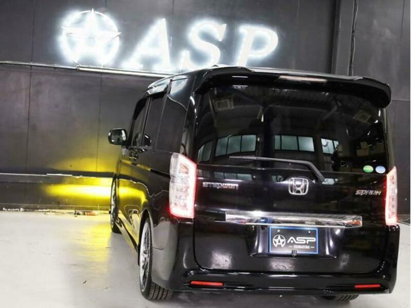 STEPWAGON SPADA