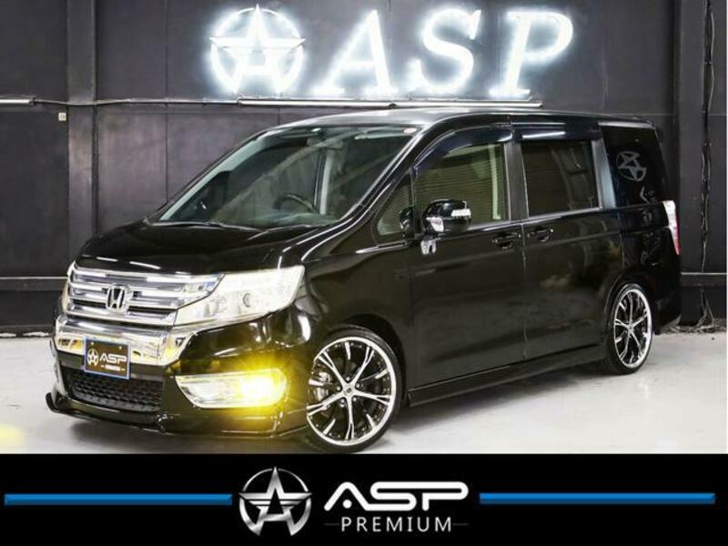 HONDA STEPWAGON SPADA