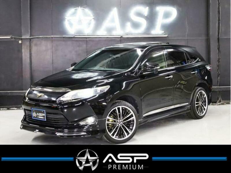 TOYOTA HARRIER
