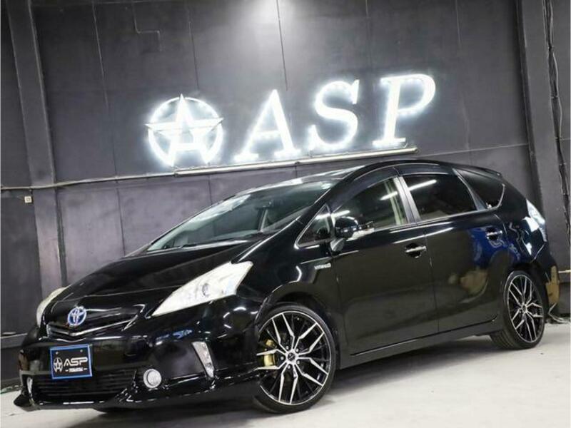 PRIUS ALPHA