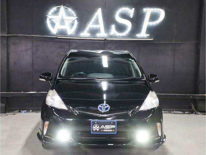 PRIUS ALPHA
