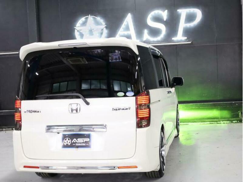 STEPWAGON SPADA