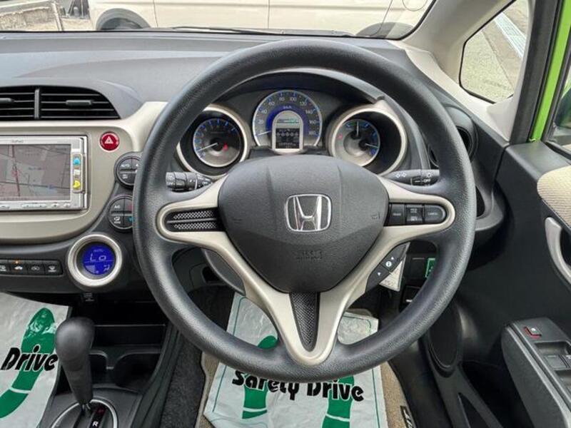 FIT HYBRID